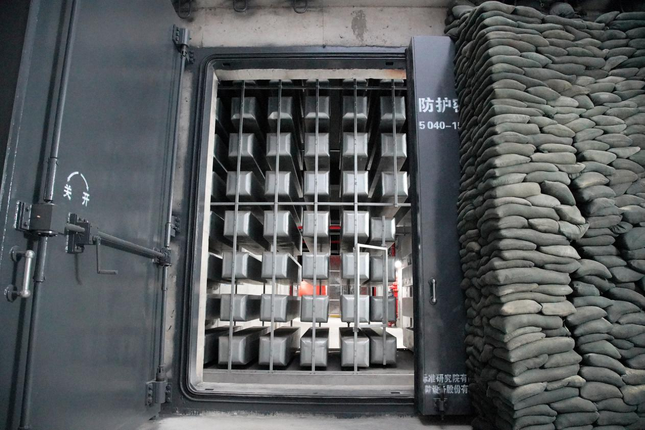 成都轨道交通8号线二期工程战时封堵风道人防门.png